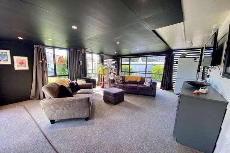 Photo of property in 127 Rolleston Street, Rakaia, 7710