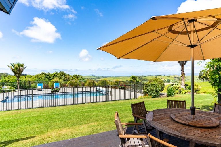 Photo of property in 878 Waipu Caves Road, Waipu, 0582