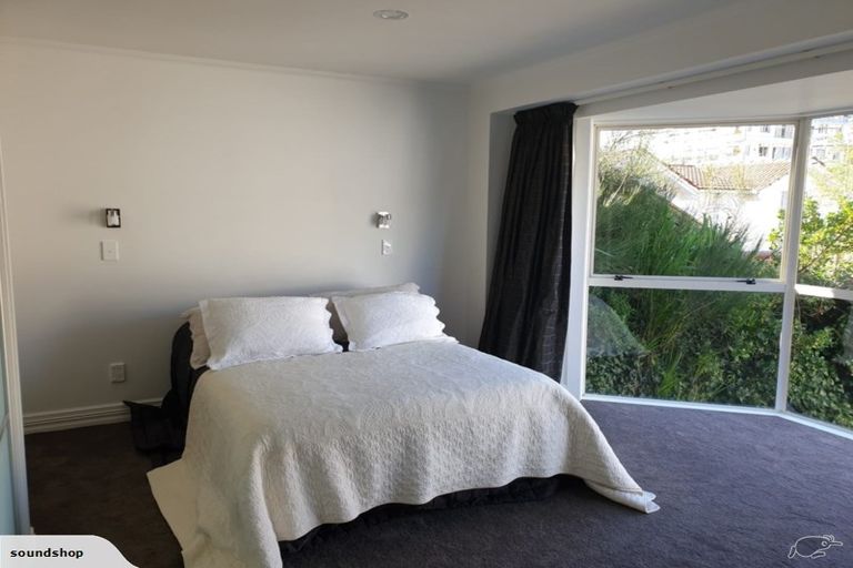 Photo of property in 14c Glenmore Street, Thorndon, Wellington, 6011