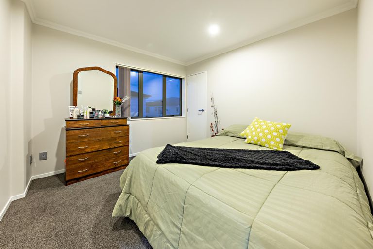 Photo of property in 46c Russell Road, Manurewa, Auckland, 2102