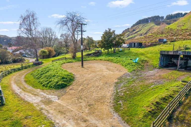 Photo of property in 4 Creek Road, Mangamahu, Whanganui, 4586