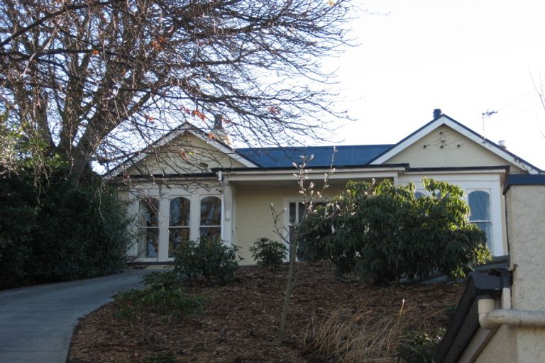 Photo of property in 16 Neidpath Road, Mornington, Dunedin, 9011