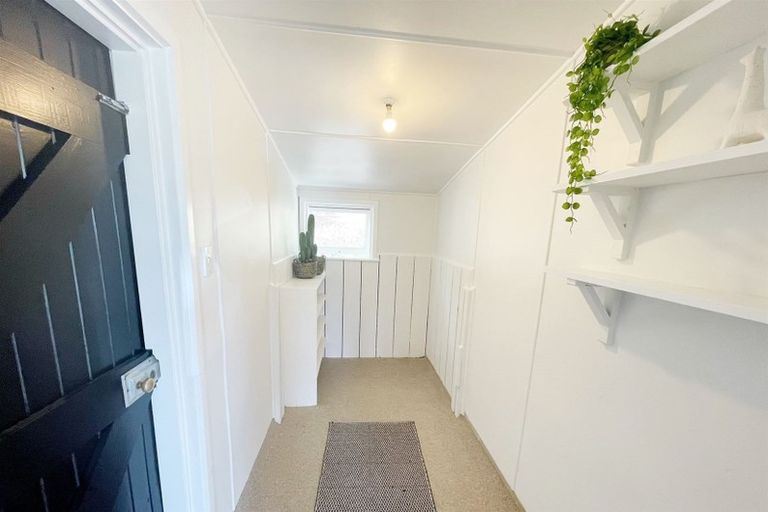 Photo of property in 10 Settlement Road, Kurow, 9435