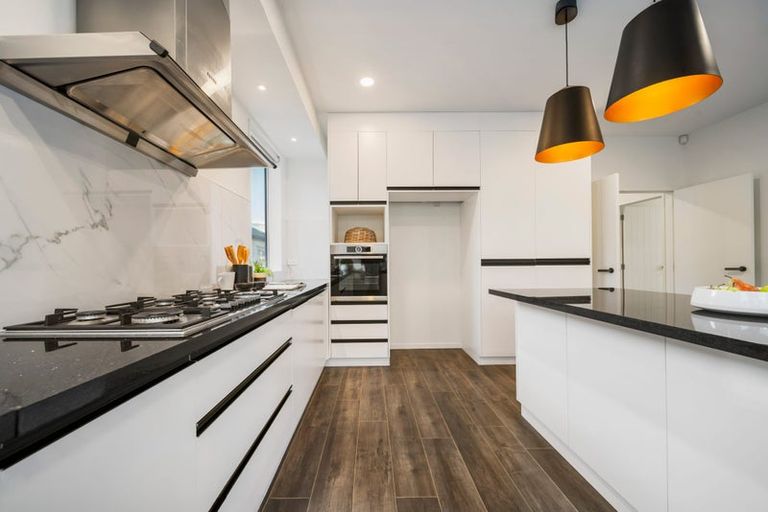 Photo of property in 34 Windlass Street, Long Bay, Auckland, 0630