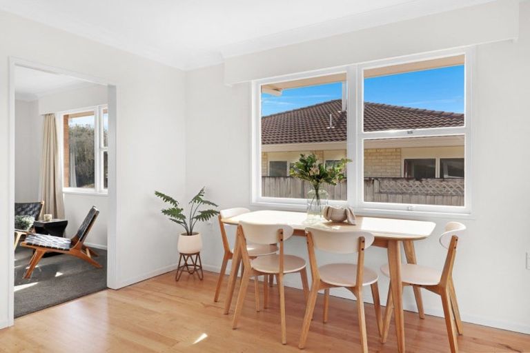 Photo of property in 9a Lilac Place, Otumoetai, Tauranga, 3110