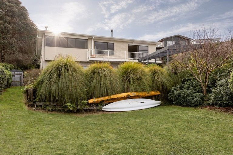 Photo of property in 96 Omokoroa Road, Omokoroa, 3114