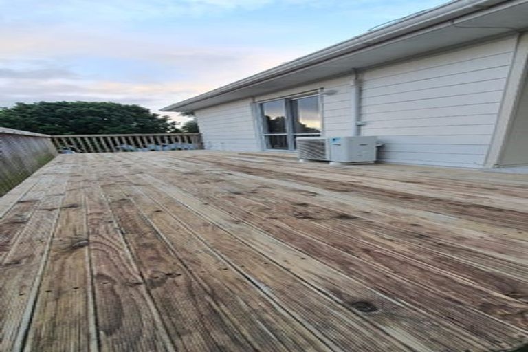 Photo of property in 26 Burbank Avenue, Manurewa, Auckland, 2102