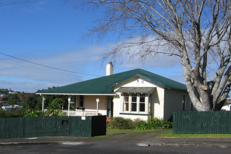 Photo of property in 22 Donald Street, Regent, Whangarei, 0112