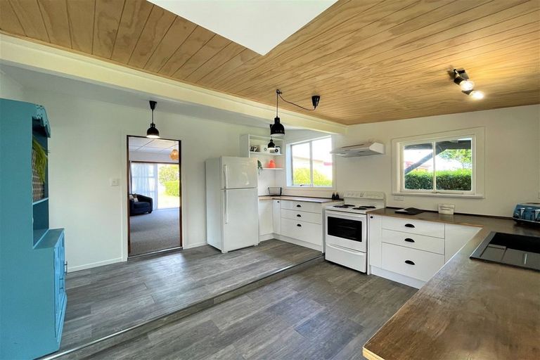 Photo of property in 11 Noble Street, Owaka, 9585