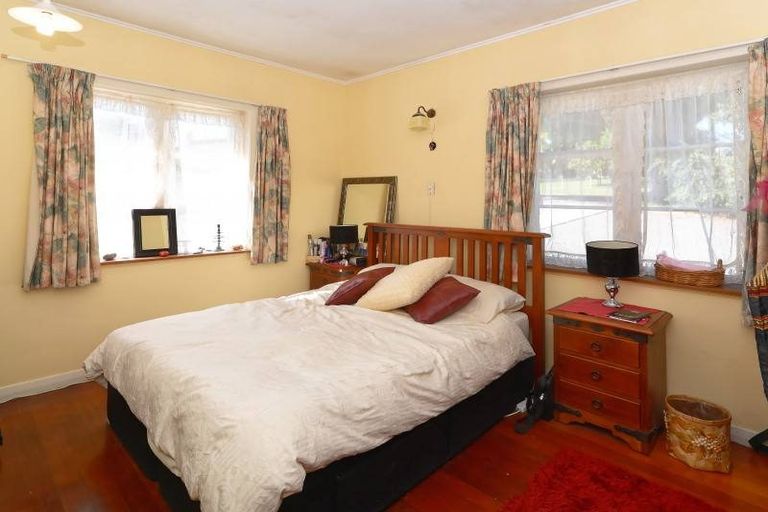 Photo of property in 96 Forest Lake Road, Forest Lake, Hamilton, 3200