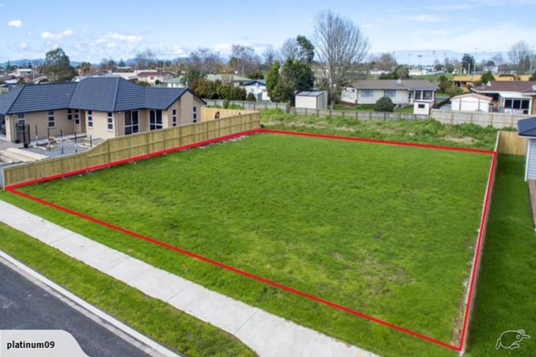 Photo of property in 5 Costello Drive, Ngatea, 3503