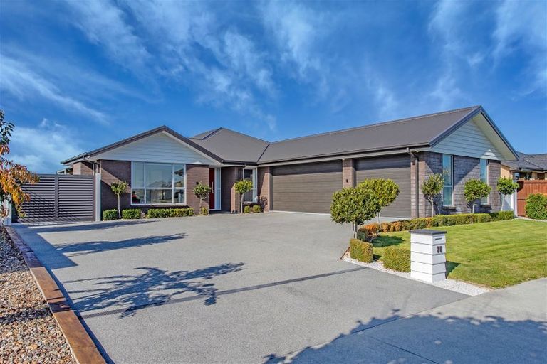 Photo of property in 30 Sutherland Drive, Kaiapoi, 7630