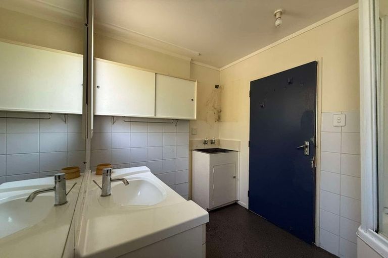 Photo of property in 8/4 Derby Street, Mount Victoria, Wellington, 6011