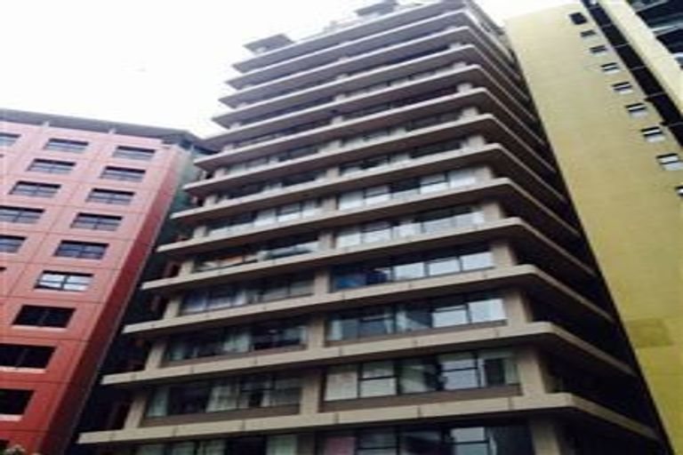 Photo of property in Terrace Tower Apartments, 12a/126 The Terrace, Wellington Central, Wellington, 6011