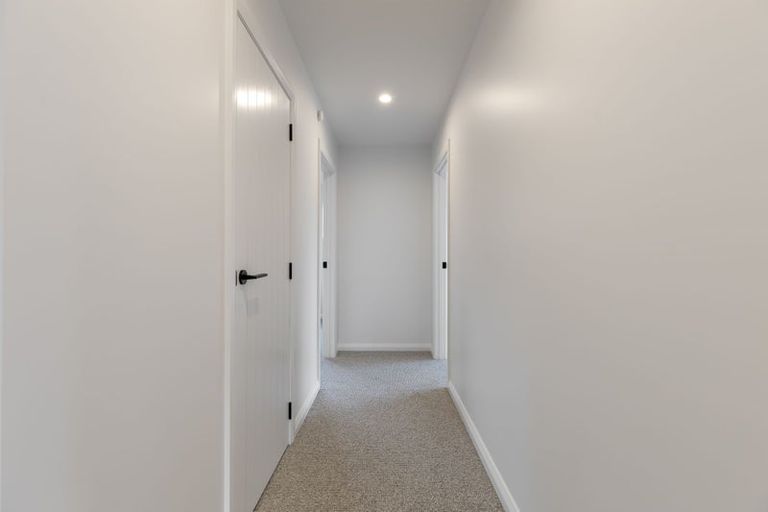 Photo of property in 105 Freedom Drive, Kelvin Grove, Palmerston North, 4470