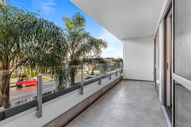 Photo of property in 110/17 Link Crescent, Stanmore Bay, Whangaparaoa, 0932