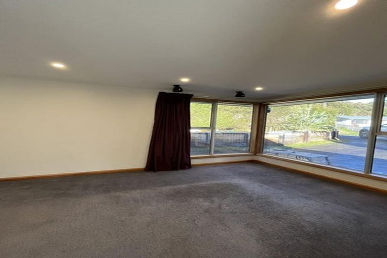 Photo of property in 51-59 Kingsley Street, Stokes Valley, Lower Hutt, 5019