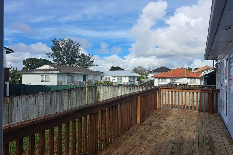 Photo of property in 1/15 Frances Street, Manurewa, Auckland, 2102