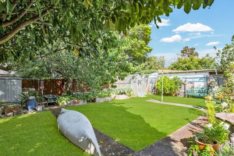 Photo of property in 60 Dallington Terrace, Dallington, Christchurch, 8061