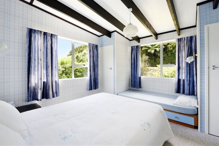 Photo of property in 18 Nikau Street, Duncan Bay, Tennyson Inlet, 7195