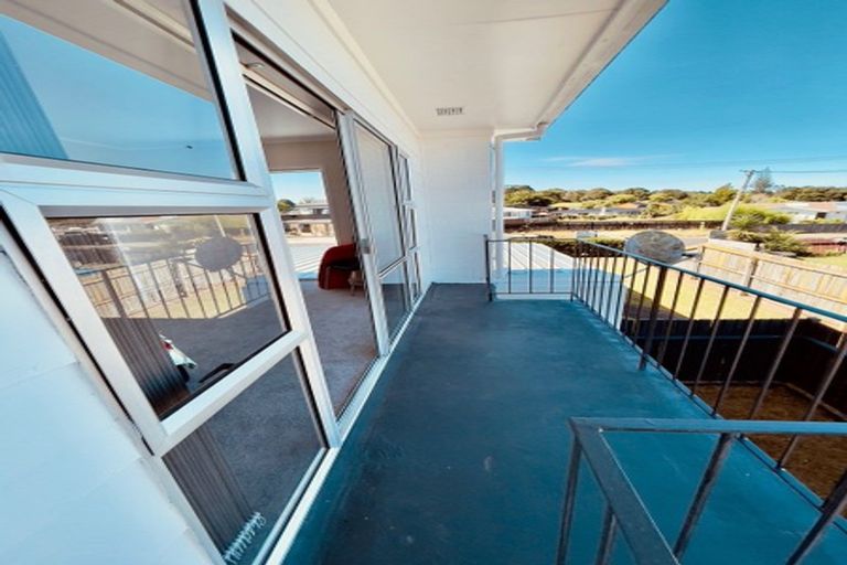 Photo of property in 1/19 Olive Crescent, Papatoetoe, Auckland, 2025