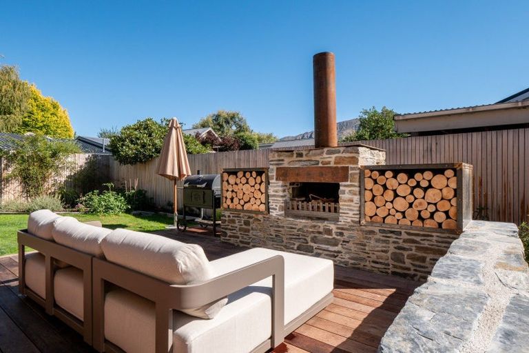 Photo of property in 3 Cornwall Street, Arrowtown, 9302