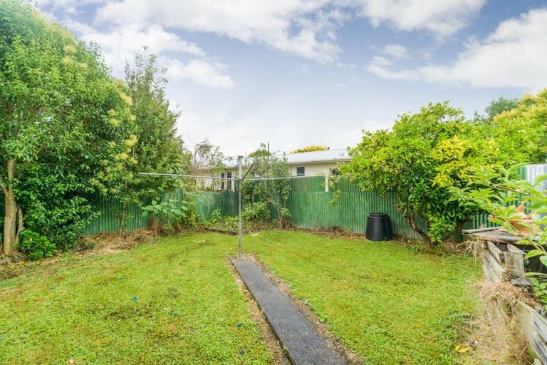 Photo of property in 2/76 Ferguson Street, Awapuni, Palmerston North, 4412