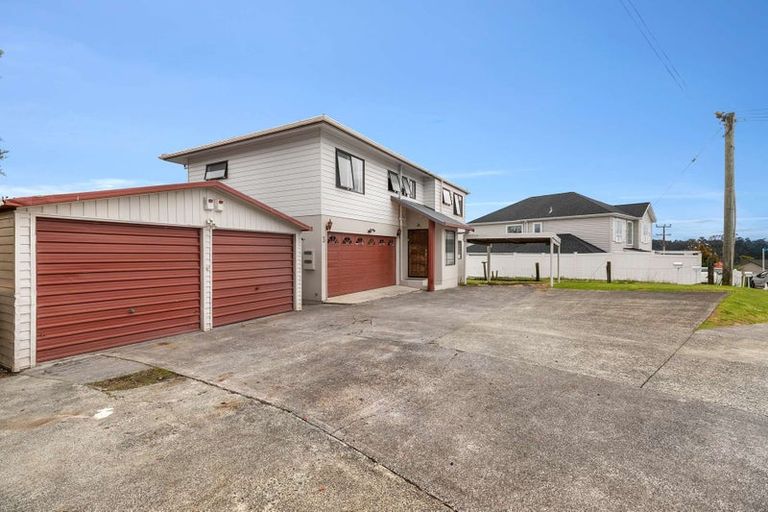 Photo of property in 3 Wallace Road, Ranui, Auckland, 0612