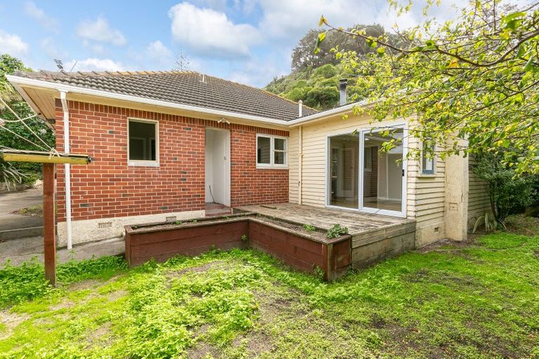 Photo of property in 10 Ribble Street, Island Bay, Wellington, 6023