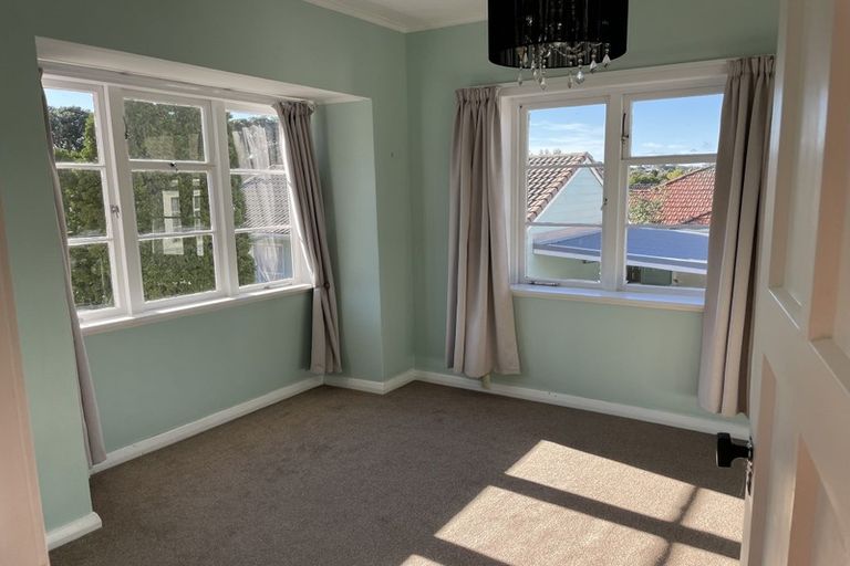 Photo of property in 2/245 Lake Road, Belmont, Auckland, 0622