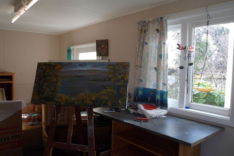 Photo of property in 30 Kuku Street, Tangimoana, 4822