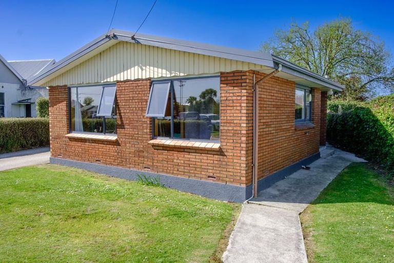 Photo of property in 22 Shakespeare Street, Milton, 9220