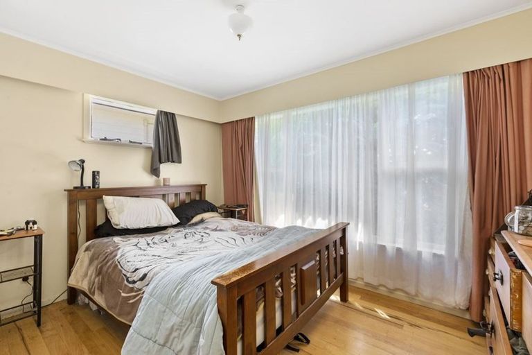 Photo of property in 1/103 Sturges Road, Henderson, Auckland, 0612