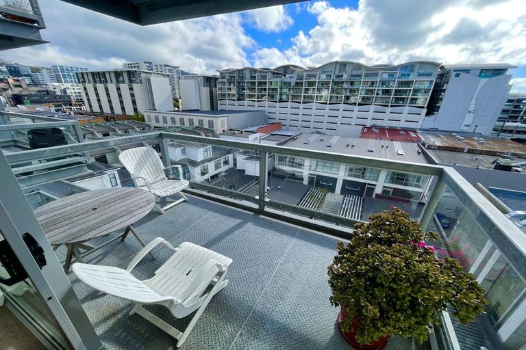 Photo of property in Sol Apartments, 16/37 Jessie Street, Te Aro, Wellington, 6011