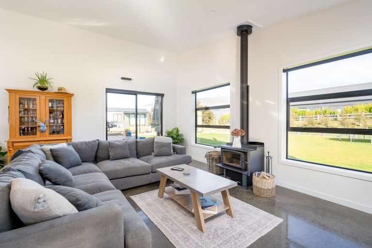 Photo of property in 9 Bull Ridge, Wanaka, 9305
