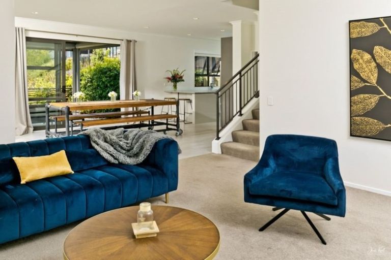 Photo of property in 88 Mackay Drive, Greenhithe, Auckland, 0632