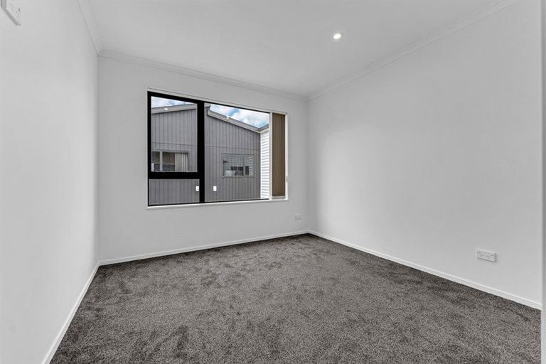 Photo of property in 7/100 Seymour Road, Sunnyvale, Auckland, 0612