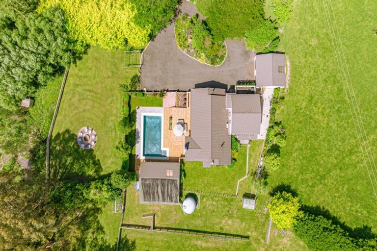 Photo of property in 120 Union Line, Fordell, Whanganui, 4572