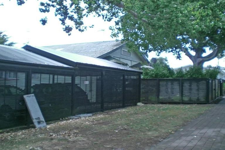 Photo of property in 8/38 Tawa Road, Onehunga, Auckland, 1061