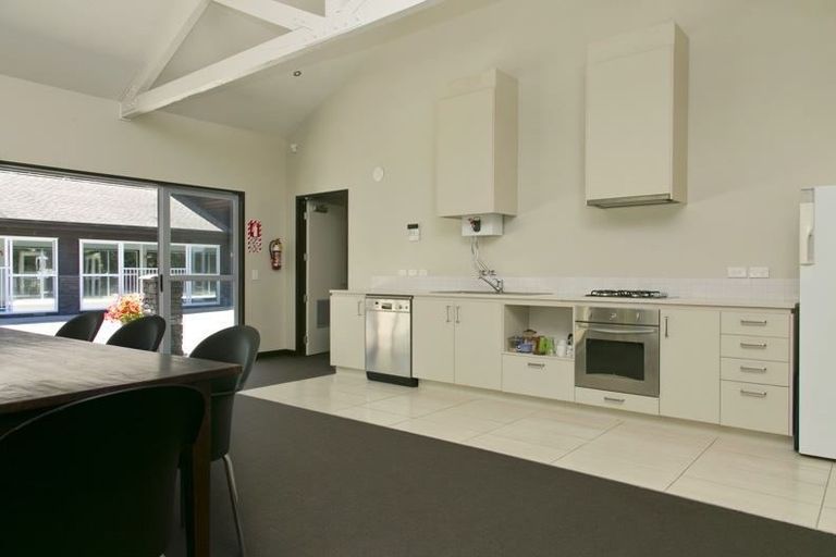 Photo of property in 43 Parawera Drive, Acacia Bay, Taupo, 3330