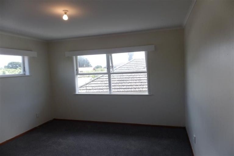 Photo of property in 17 Skipton Street, Mangere East, Auckland, 2024