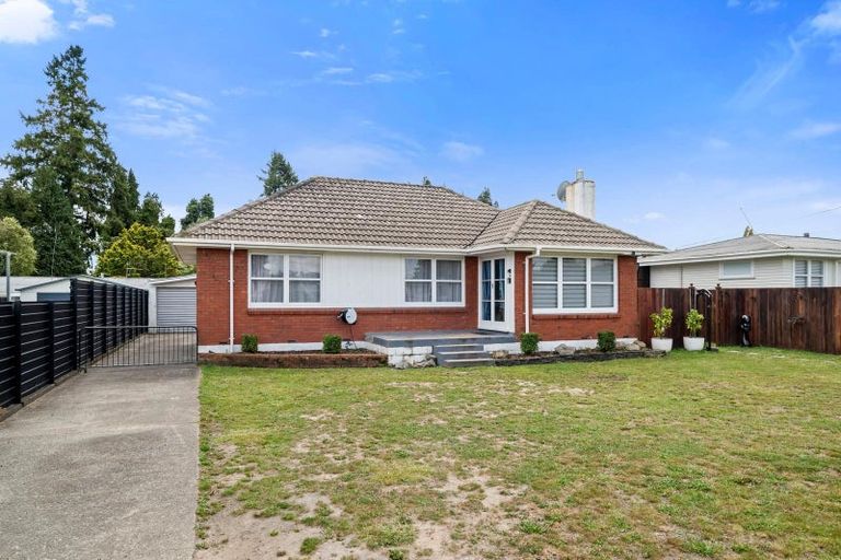 Photo of property in 37 Martin Street, Utuhina, Rotorua, 3015