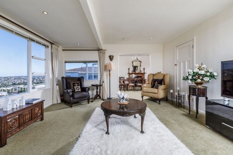 Photo of property in 848 Beach Road, Torbay, Auckland, 0630