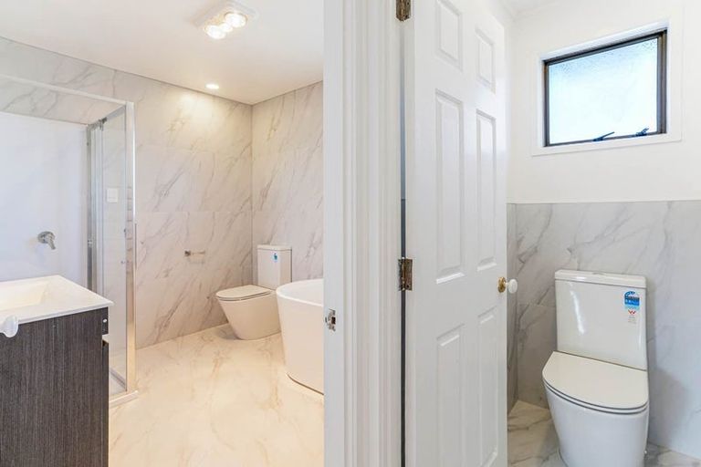 Photo of property in 71 Kennedy Avenue, Forrest Hill, Auckland, 0620