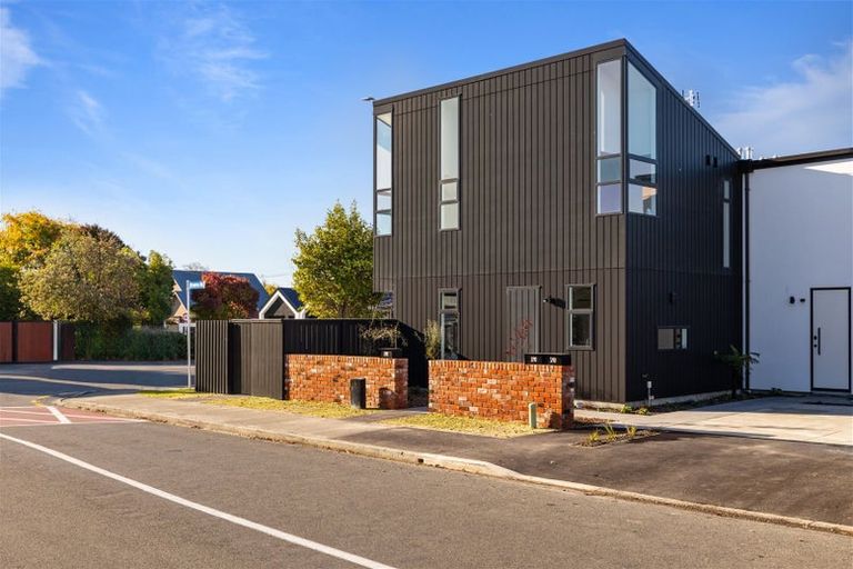 Photo of property in 1/90 Browns Road, St Albans, Christchurch, 8014