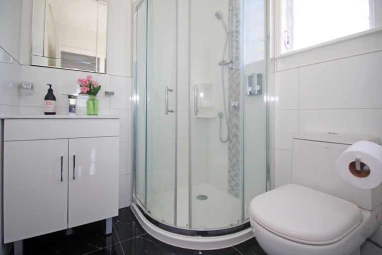 Photo of property in 114 Coxhead Road, Wattle Downs, Auckland, 2103