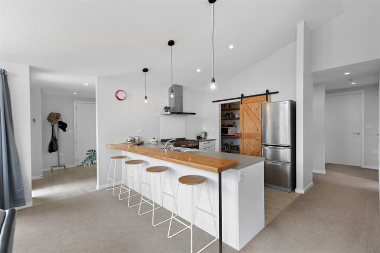 Photo of property in 3 Paradise Place, Lake Hawea, Wanaka, 9382