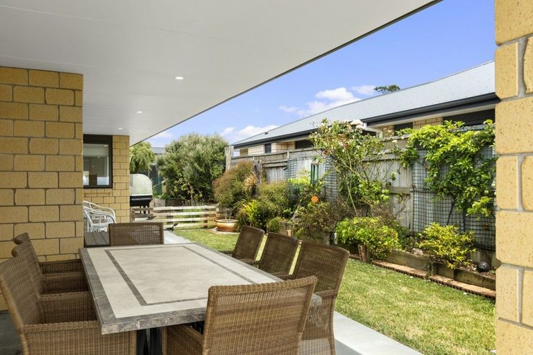 Photo of property in 16 Settlers Drive, Waihi, 3610