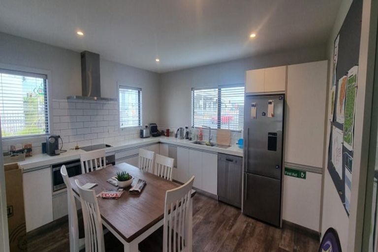 Photo of property in 8 Palliser Place, Mount Maunganui, 3116