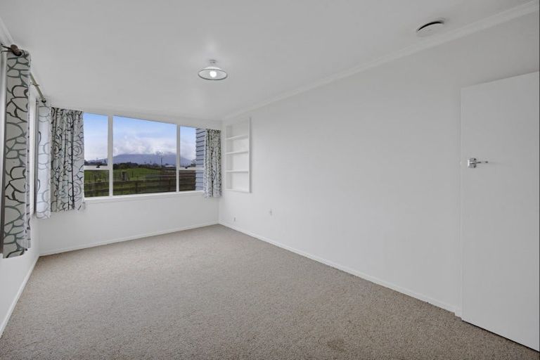 Photo of property in 124 Kahouri Road, Midhirst, Stratford, 4394